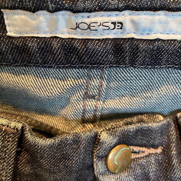 Joe’s Jeans flared leg - Picture 2 of 4